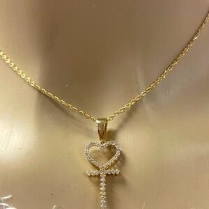 Diamantes en 14k
16” yellow gold